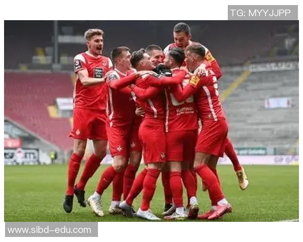 2018年科隆与波鸿激战回顾：一场精彩的德乙对决与历史交锋分析